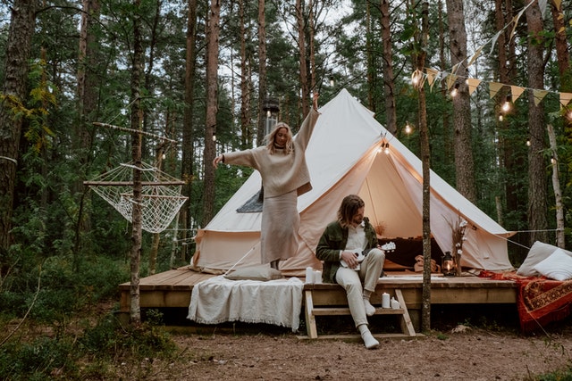 5 Reasons Why You Should Choose A Luxury Canvas Tents