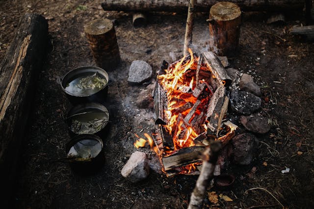 Bushcraft Cookware: Gear That’ll Actually Last in the Wild